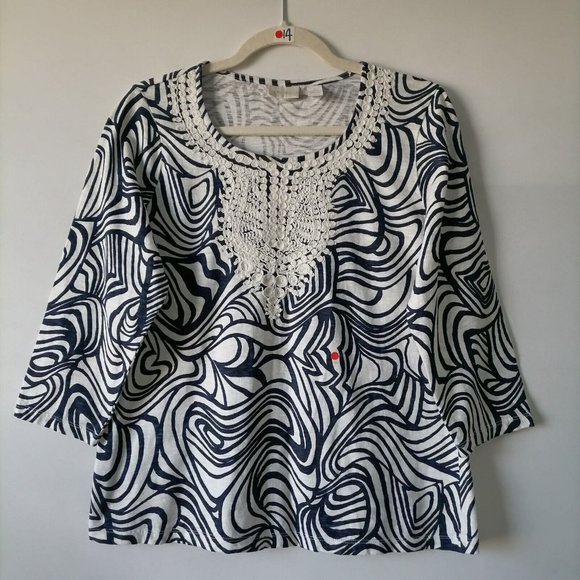 Chico's Womens Black White 3/4 Sleeve Swirl Print Crochet Blouse Top Size M/8 - Picture 1 of 7